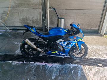 suzuki gsxr 1000 