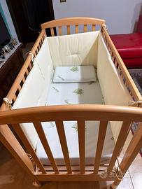 Lettino con materasso