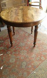 tavolo antico in noce