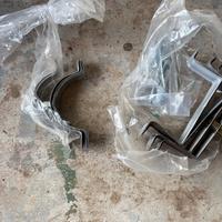 sostegni e supporti per grondaie