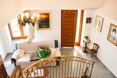 Casa indipendente con giardino - gavoi