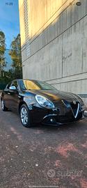 ALFA ROMEO Giulietta 1.6 JTDm-2 105 CV distintive