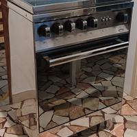 Cucina con forno Lofra gas metano o GPL bombola.