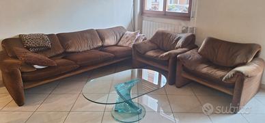 Divano piú poltrone maralunga cassina