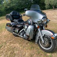 Harley-Davidson Ultra Glide 90° anniversary