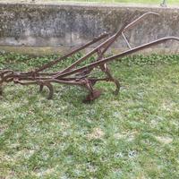 Aratro agricolo d’epoca
