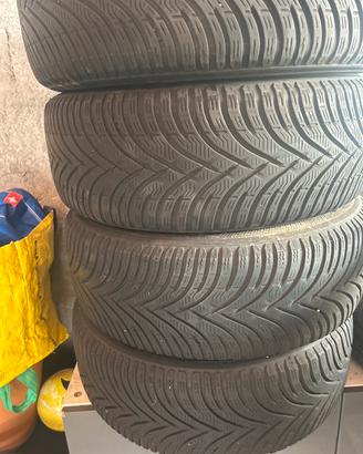 Gomme con cerchio in ferro 205/55/16 invernali 60/