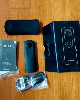 Ricoh Theta camera 360 - come nuovo