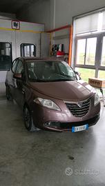 lancia ypsilon ELLA