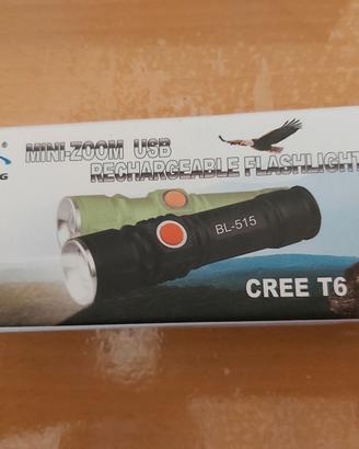 Potente mini torcia led tattica ricaricabile usb p