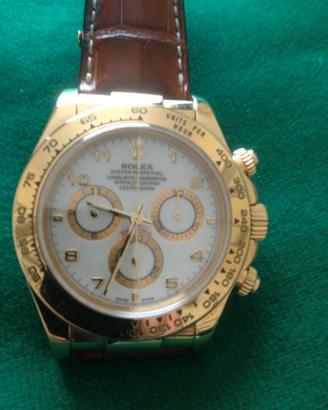 Rolex Cosmograph Daytona in oro 18k FULL SET