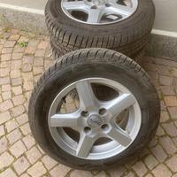 Gomme invernali con cerchi in lega  per Fiat 500