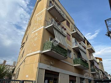 3 LOCALI A TERRACINA