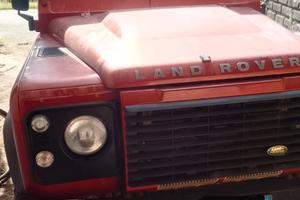 Land Rover Defender Defender 90 2.4 td E SW PUMA