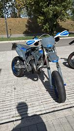 TM 125 sm