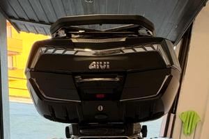 Bauletto GIVI con trolley