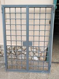 grate in ferro n.3 PZ 1.70 x 1.25.