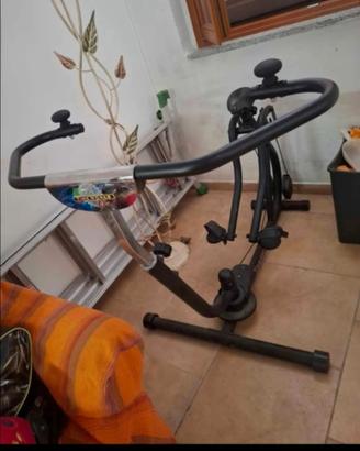 attrezzo per il fitness e la tonificazione