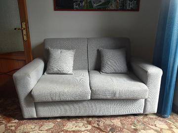 Divano 2 posti