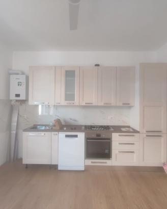 Cucina Lube nuova pronta per installazione