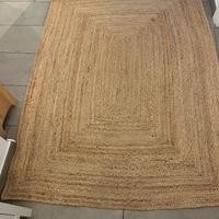 Tappeto intrecciato in juta naturale