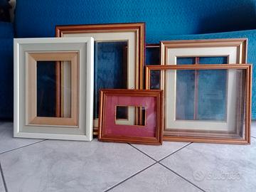 Lotto di cornici per quadri