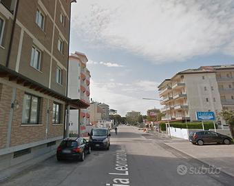 Lido di jesolo - grazioso monolocale di 40 mq