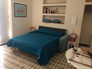 Monolocale luminoso nel centro storico