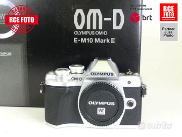 Olympus OM-D E-M10 III