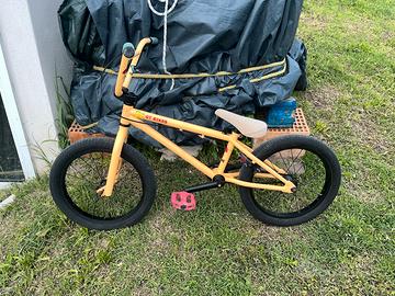 BMX freestyle GT bikes