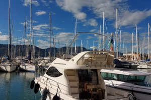 Astinor 36 Fly Yacht