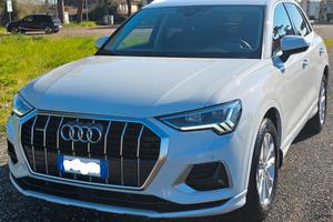 AUDI Q3 40 2.0 tdi Business Advanced quattro 190cv