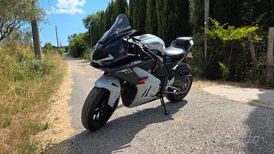 CFMOTO 675 SR-R