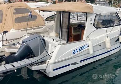 Beneteau Antares 880 del 2012