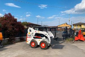 P119 Mini pala Bobcat 773 26 q