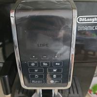 macchinetta da caffè e cappuccino 