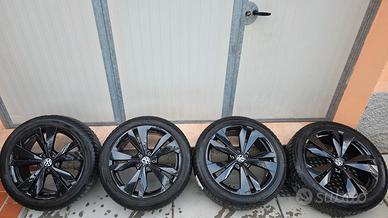 4 Cerchi volkswagen neri come nuovi id.3 id.4golf 