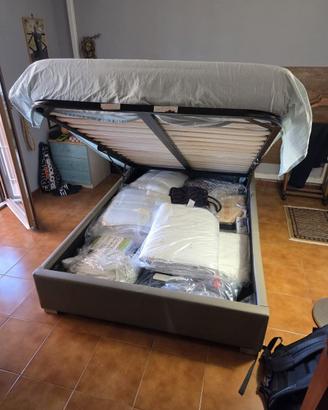 LETTO 1 PIAZZA E MEZZA TRASPORTO GRATIS NEI 10 KM.