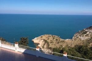 Appartamenti a 200 metri dal paese