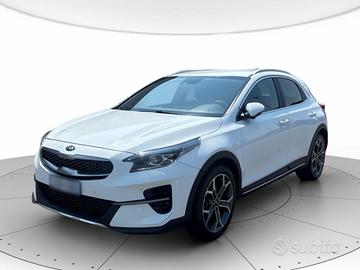 KIA XCeed 1.6 crdi mhev Business Class 136cv imt