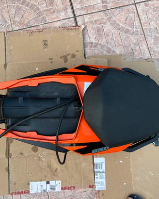 Telaietto KTM 690 Duke