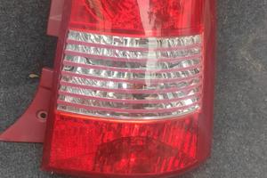 Fanale posteriore stop destro kia picanto 07