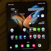 Samsung galaxy Z Fold 4 1Tb 