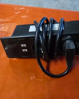 pressa incasso scrivania usb