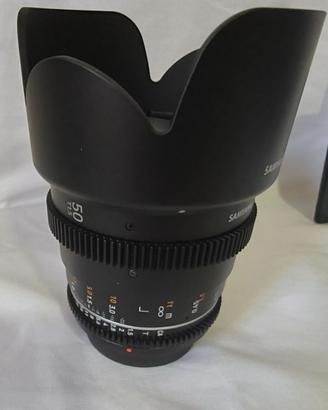 Obiettivo Samyang MF 50mm T1,5 per Canon