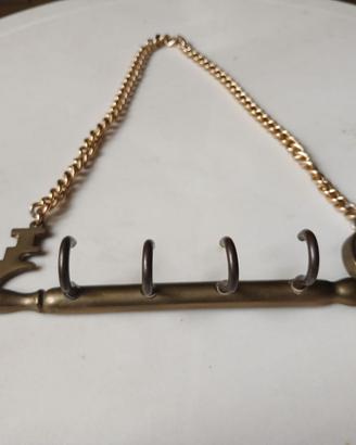 Portachiavi vintage in ottone a forma di chiave