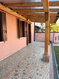 Villetta a schiera di 129 m² con 5 locali e box au