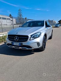 Mercedes GLA
