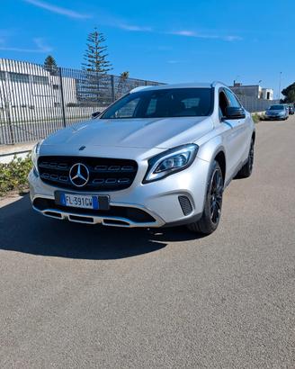 Mercedes GLA