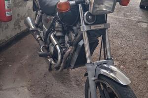HONDA VT 500 CUSTOM